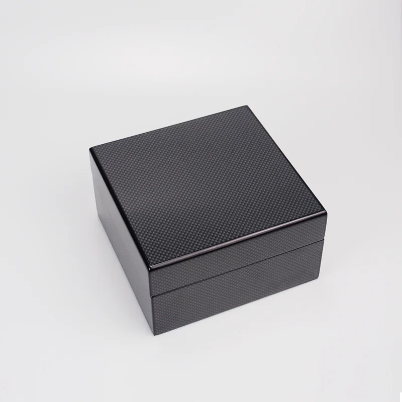 HL-1816 Single Watch Box with Carbon-Fibre Finish